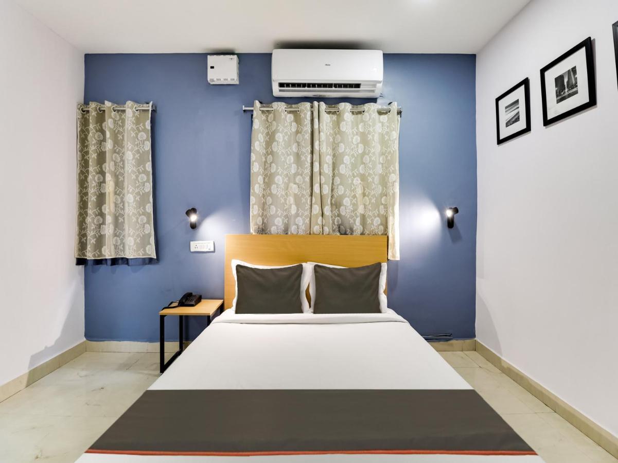 Collection O Golden Gate Hotel Haiderabad Buitenkant foto
